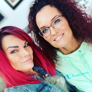 Meet your Posher, Shelly